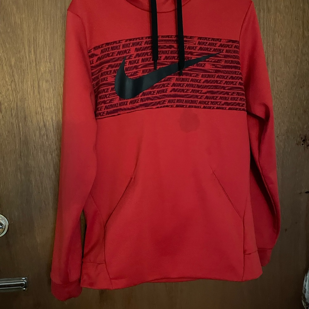 Nike dri fit men’s sweatshirt